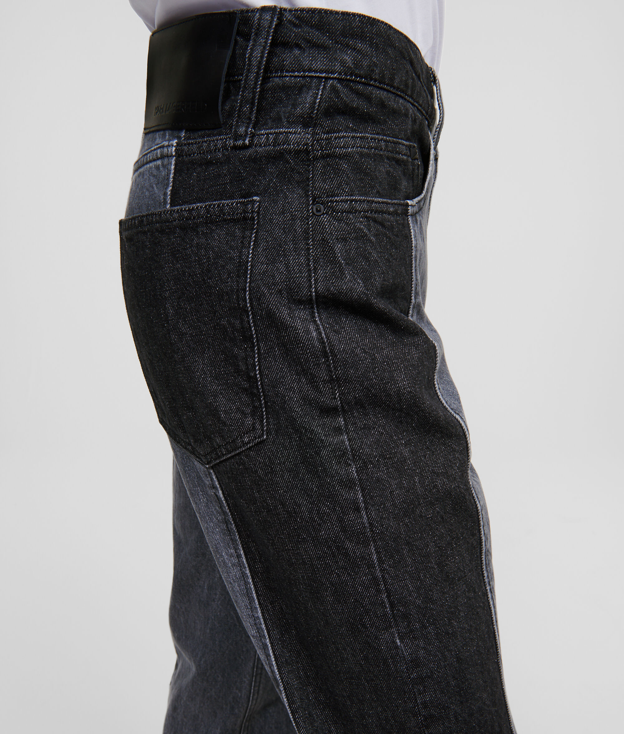 (image for) Intelligent COLOUR-BLOCK JEANS